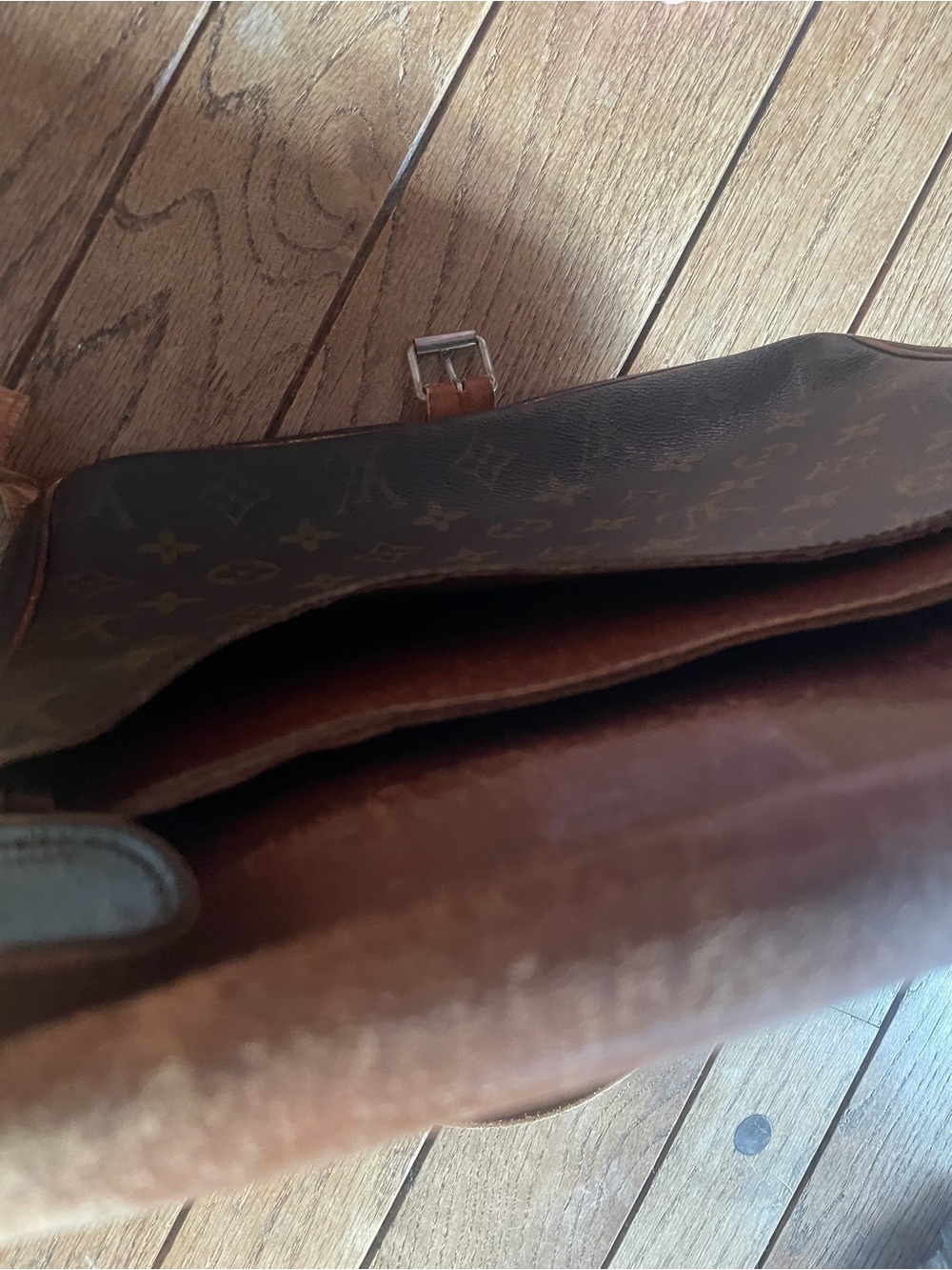 Louis Vuitton Monogram Crossbody Bag in Brown and Tan - Picture 8 of 10